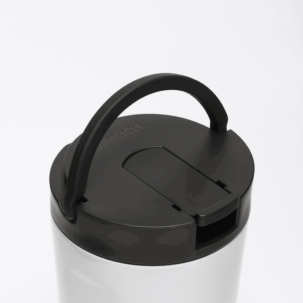 disney-kids-cup-l1 Kids_Cup_28_0906b7b6-4acf-4cb6-8c0d-d15f57c40b85.gif