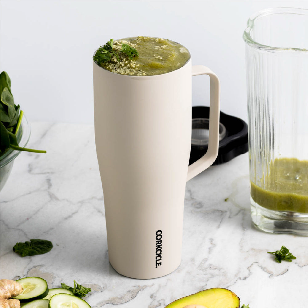 cold-cup-xl-f3 588f4a27c4cf--2230CLT-lifestyle.jpg