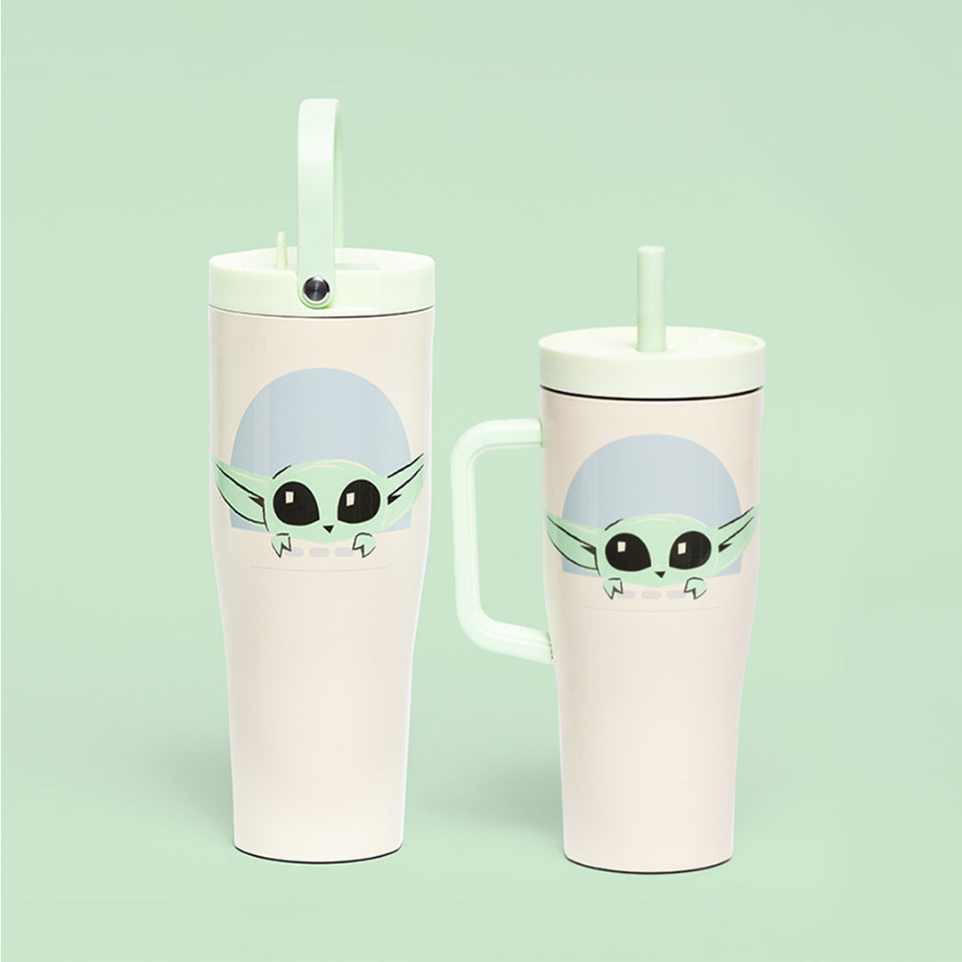 star-warstm-leakproof-cruiser-r4 grogu_22oz-cruiser_pdp-lifestyle.jpg